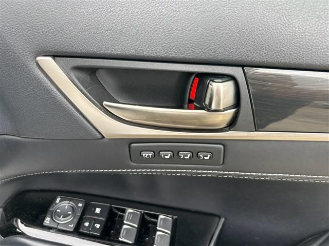 LEXUS GS300