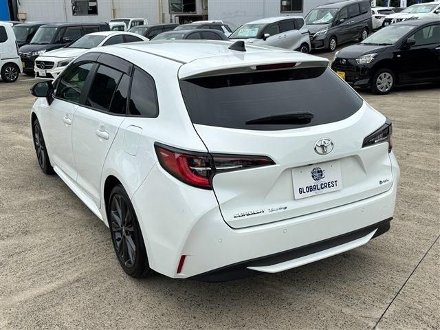 COROLLA TOURING HYBRID
