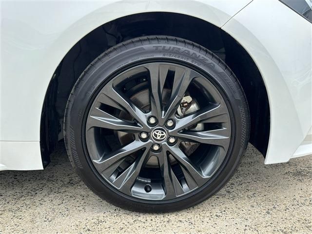 COROLLA TOURING HYBRID