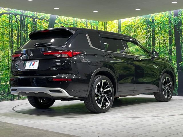 OUTLANDER PHEV