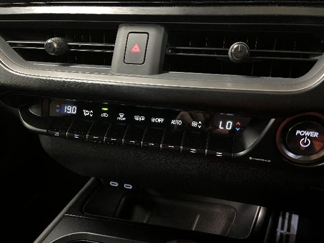 LEXUS UX250h