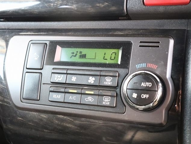 HIACE van 2WD