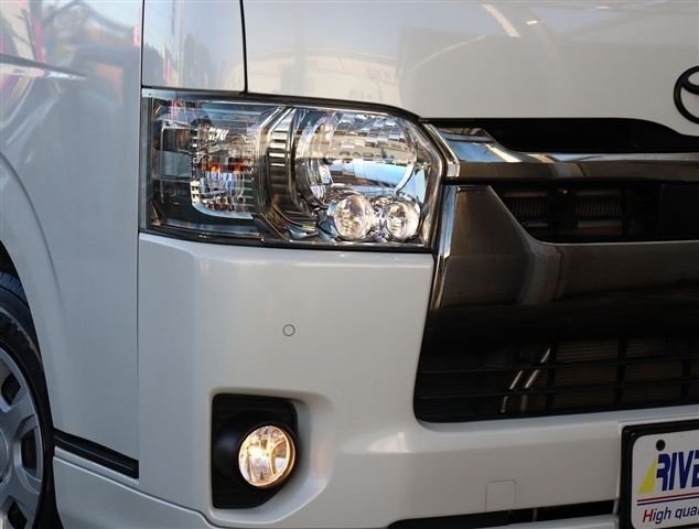 HIACE van 2WD