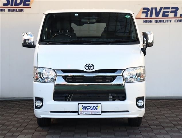 HIACE van 2WD
