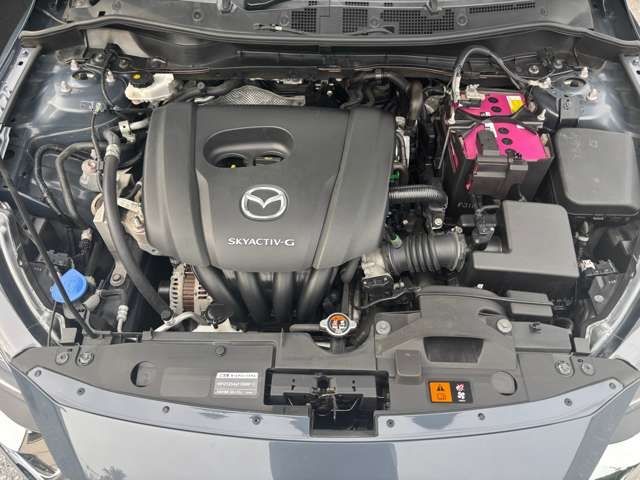 MAZDA2