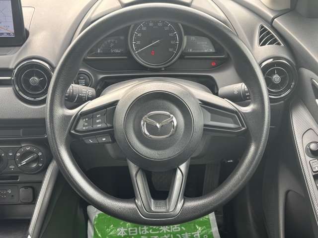 MAZDA2
