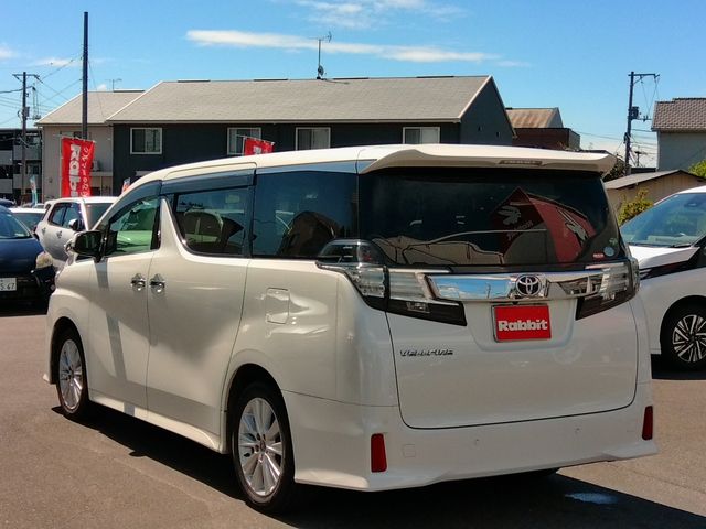 VELLFIRE