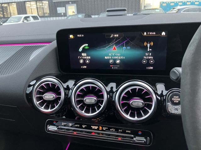 MERCEDES AMG GLA class