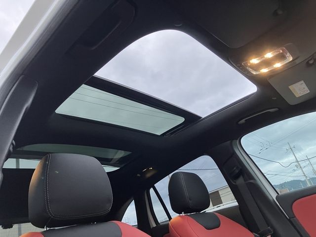 MERCEDES AMG GLA class