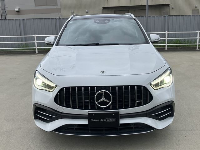 MERCEDES AMG GLA class