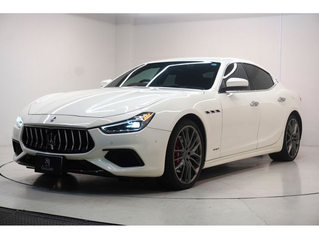 MASERATI GHIBLI Sedan