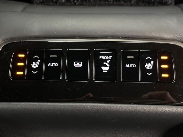 LEXUS LS500h 4WD