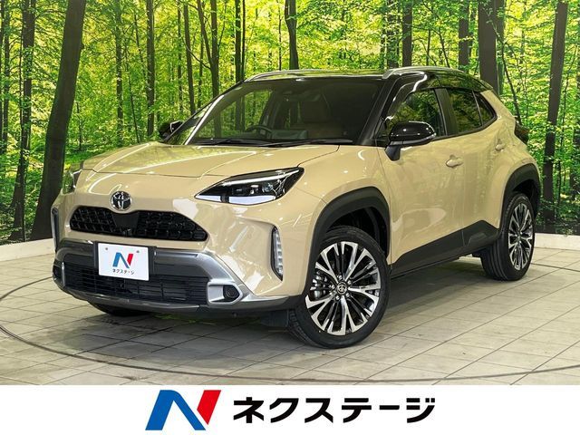 YARIS CROSS