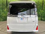 VOXY HYBRID