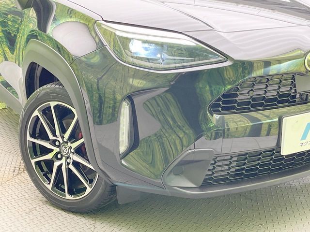 YARIS CROSS HYBRID