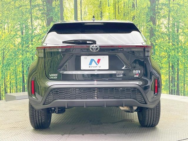 YARIS CROSS HYBRID
