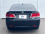 CROWN sedan hybrid