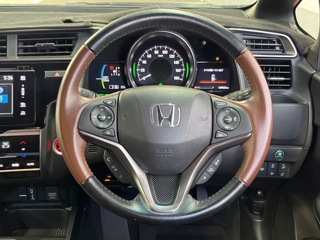 FIT HYBRID