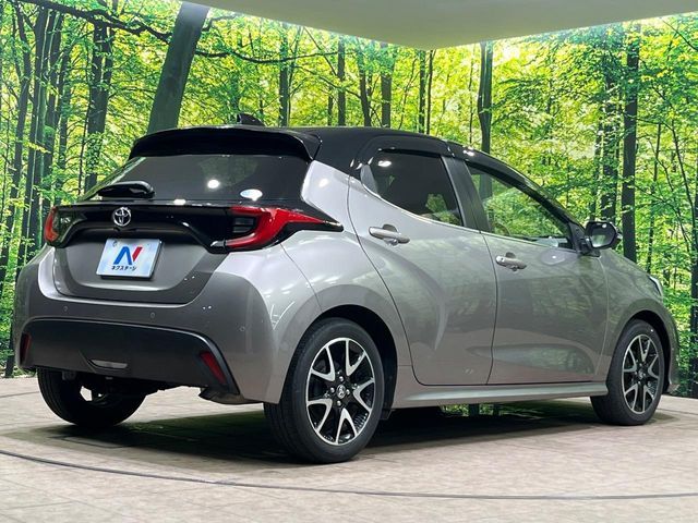 YARIS