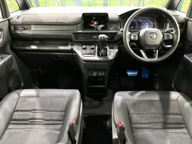 STEPWAGON SPADA 4WD