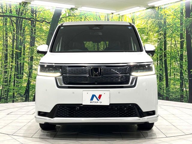 STEPWAGON SPADA 4WD