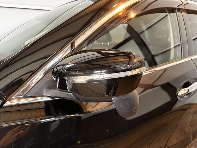 X-TRAIL 2WD