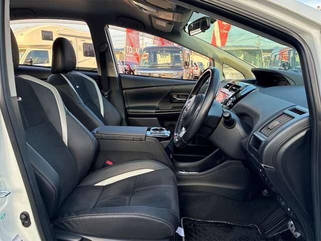 PRIUS Alpha
