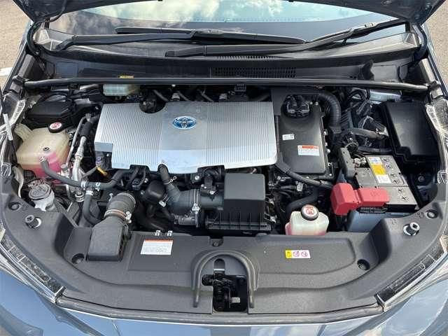 PRIUS 4WD