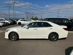 CROWN sedan