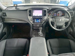CROWN sedan