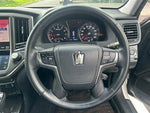 CROWN sedan