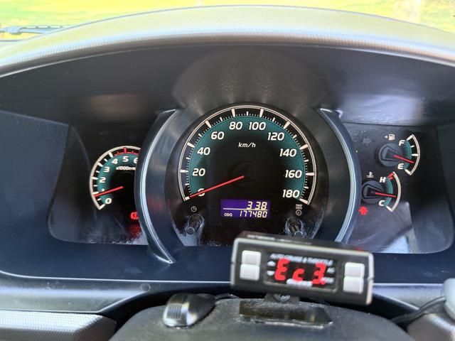 HIACE van 4WD