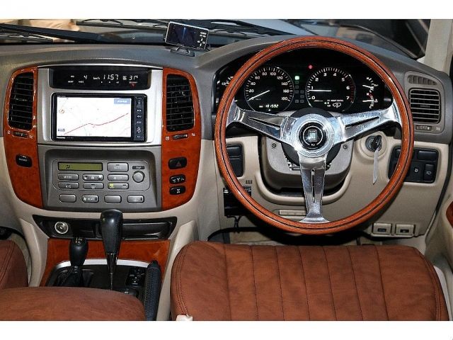 LANDCRUISER wagon
