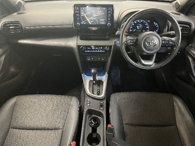YARIS CROSS HYBRID
