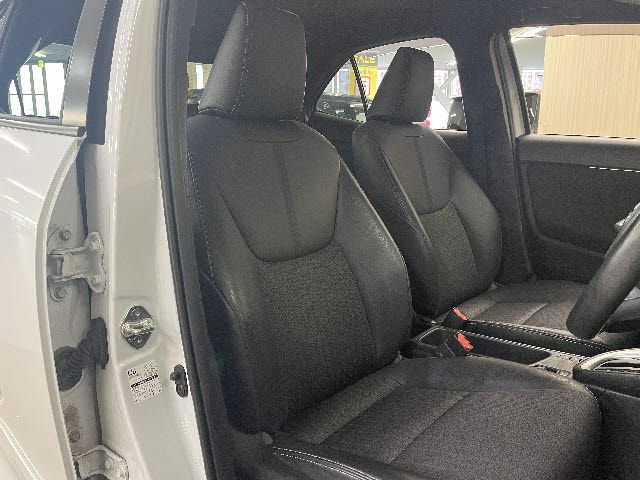 YARIS CROSS HYBRID