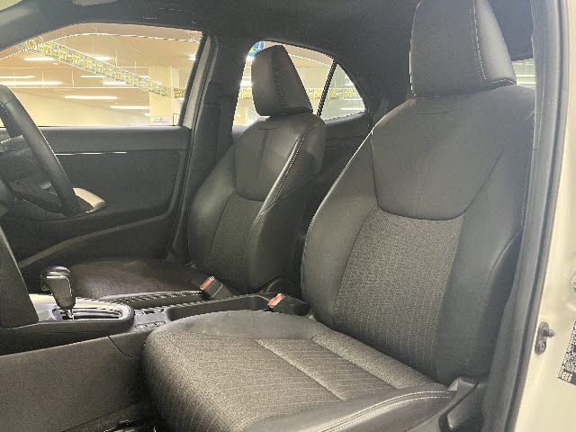 YARIS CROSS HYBRID