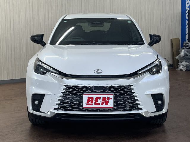 LEXUS LBX