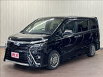 VOXY HYBRID