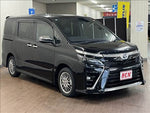 VOXY HYBRID