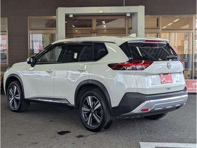X-TRAIL HYBRID 4WD