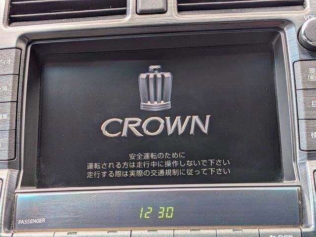 CROWN sedan