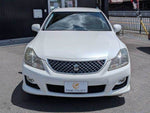 CROWN sedan