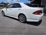 CROWN sedan