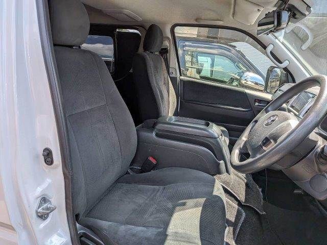 HIACE van 4WD