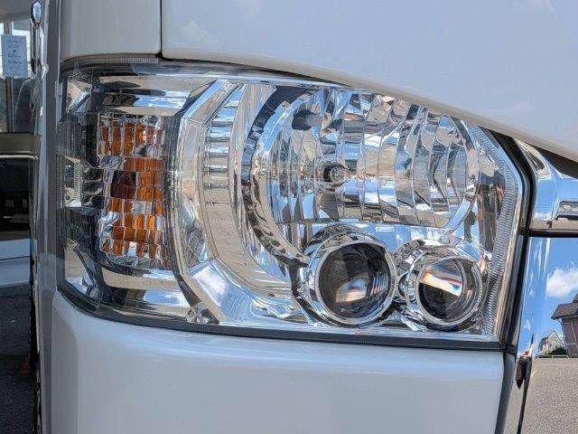 HIACE van 4WD