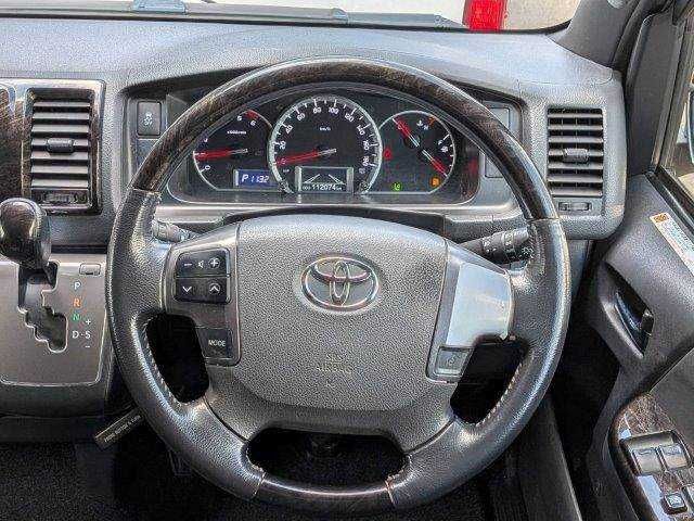 HIACE van 2WD