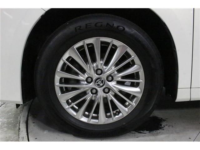 ALPHARD hybrid 4WD