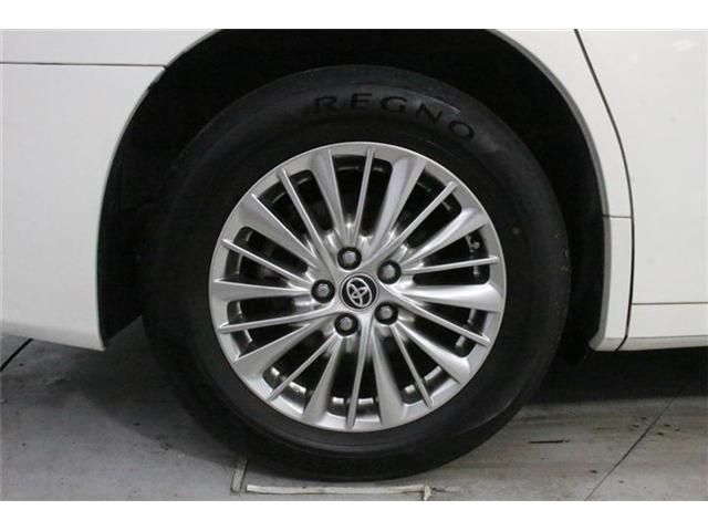 ALPHARD hybrid 4WD