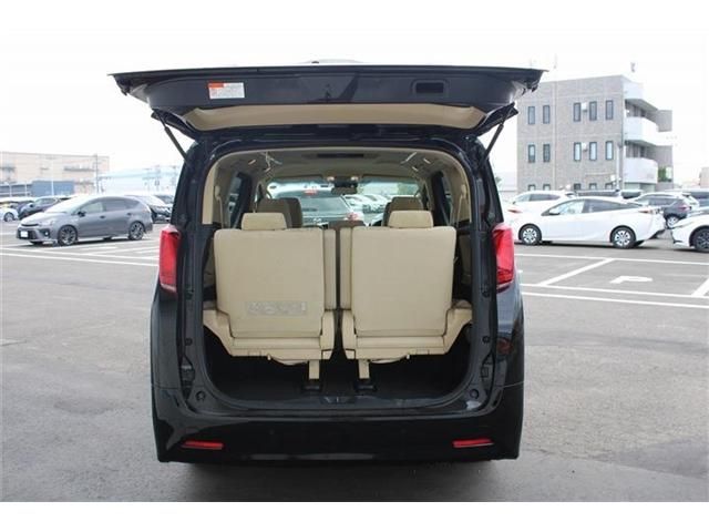 ALPHARD hybrid 4WD