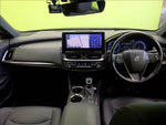 CROWN sedan hybrid